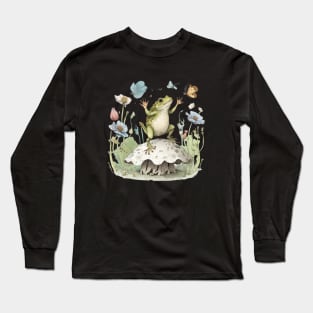 Cottagecore Aesthetic Frog Cute Vintage Long Sleeve T-Shirt